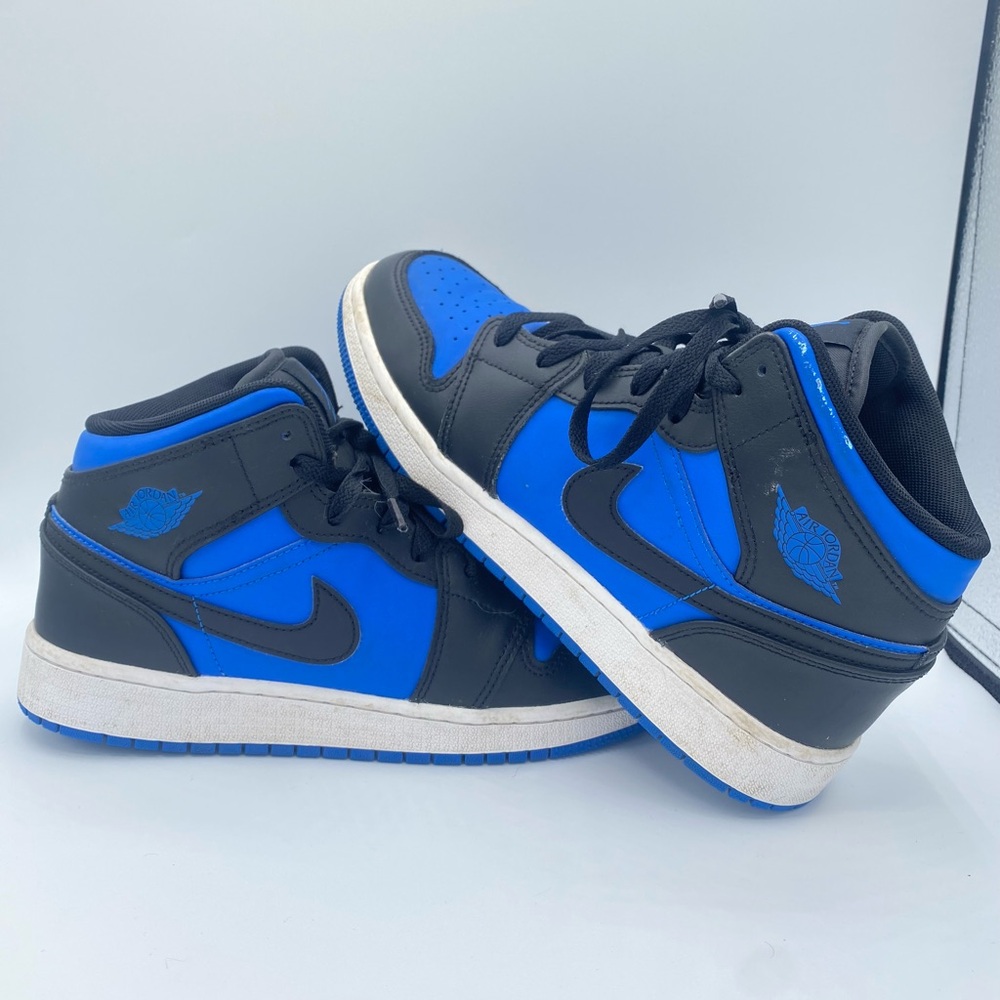 Nike Air Jordan 1 High Top Basketball Shoes Blue DQ8423-042 Youth Size 6.5Y